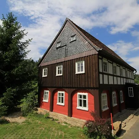Oberlausitzer Ferienhaus Gebirgshaeusl Kurort Jonsdorf